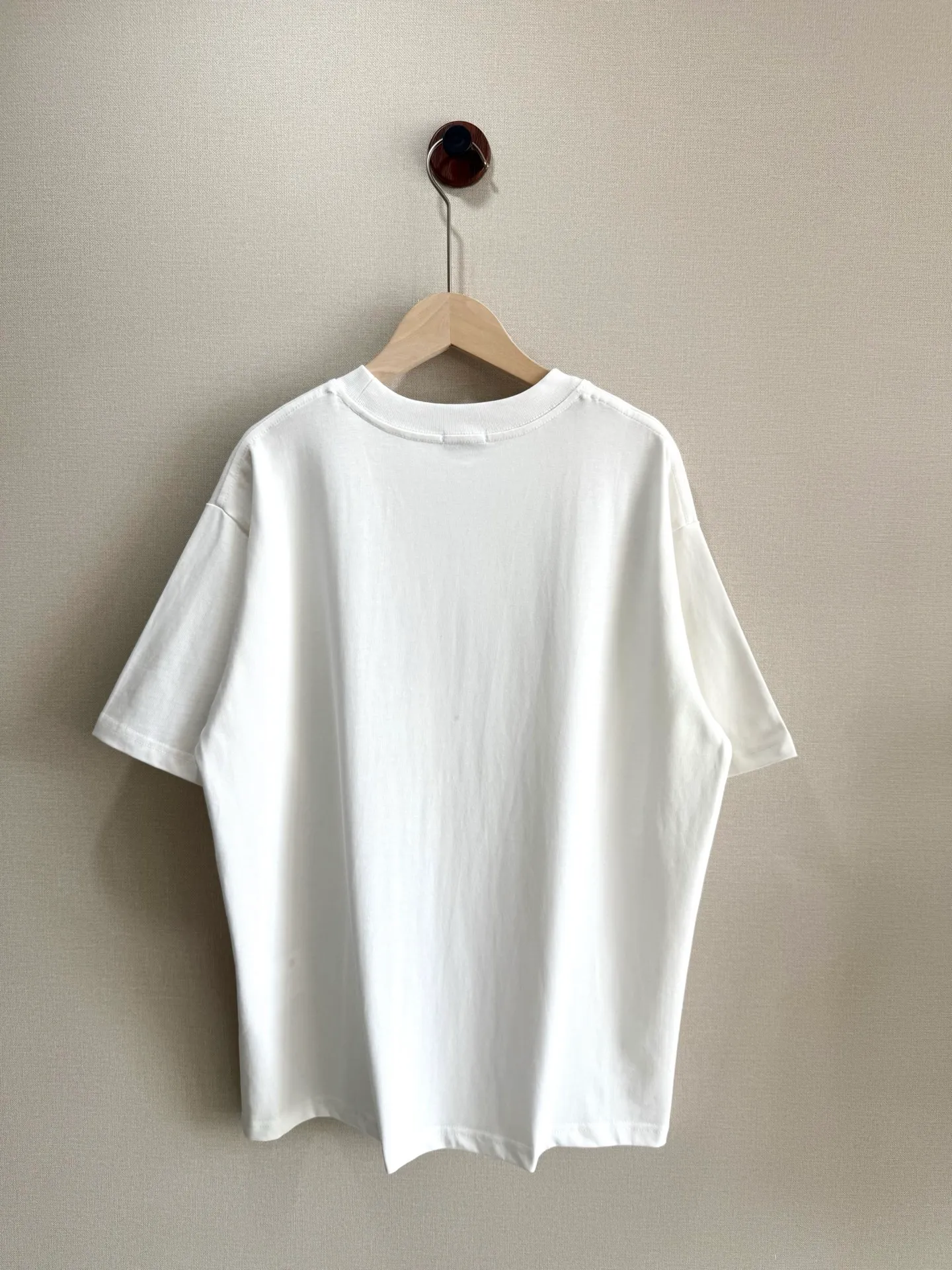 TM 1048 MONCLER ：280 32 ： Hot Sale os 200 ：White Black Size：S M L XL